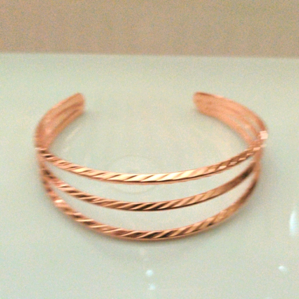 Woman's bracelet